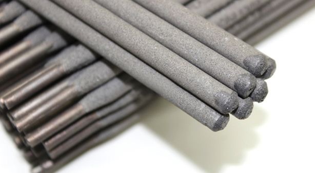 Welding electrode applications of industrial cellulose powder